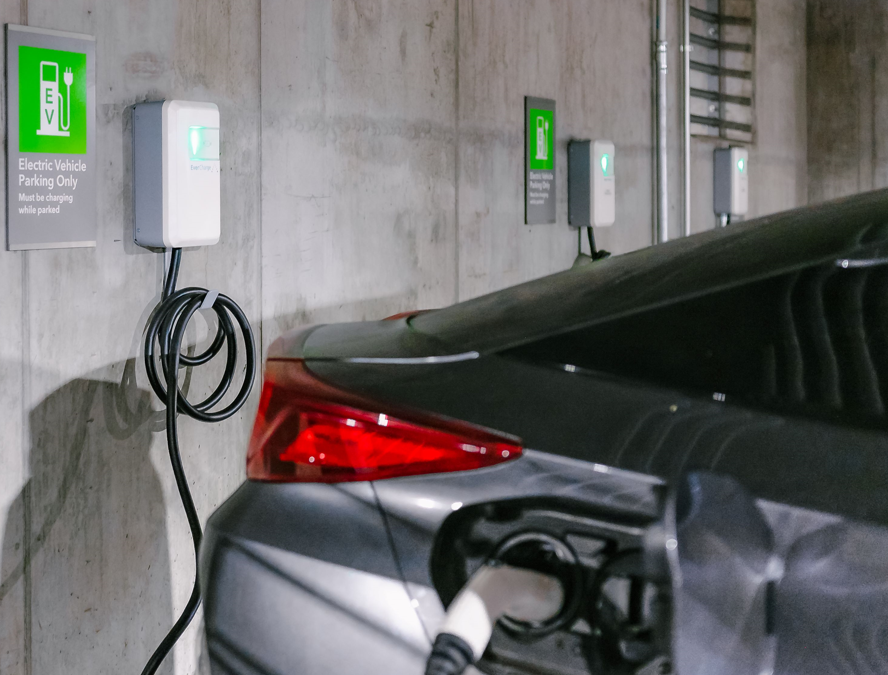 “미국 전기차 충전 사업 본격 진출” SK E&S, 美 EV 충전 기업 ‘에버차지’ 인수 