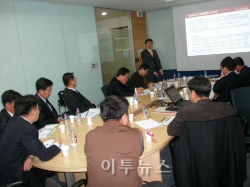 SK E＆S, 안전관리위원회 ´임원급 회의´ 격상 （11/03/03）