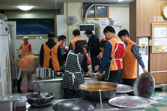 전남도시가스, 노인복지식당 봉사활동