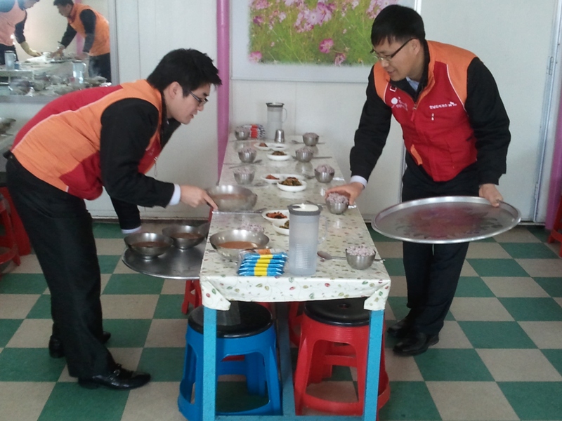 전남도시가스, 노인복지식당 자원봉사