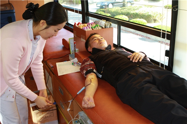 충청ES ´사랑나눔 헌혈´ 행사 시행(2010.10.26)